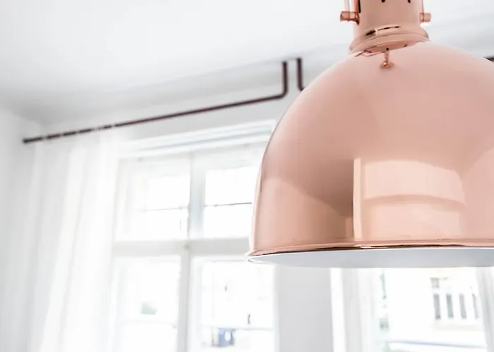 Altbau * Weimar (Thuringia)